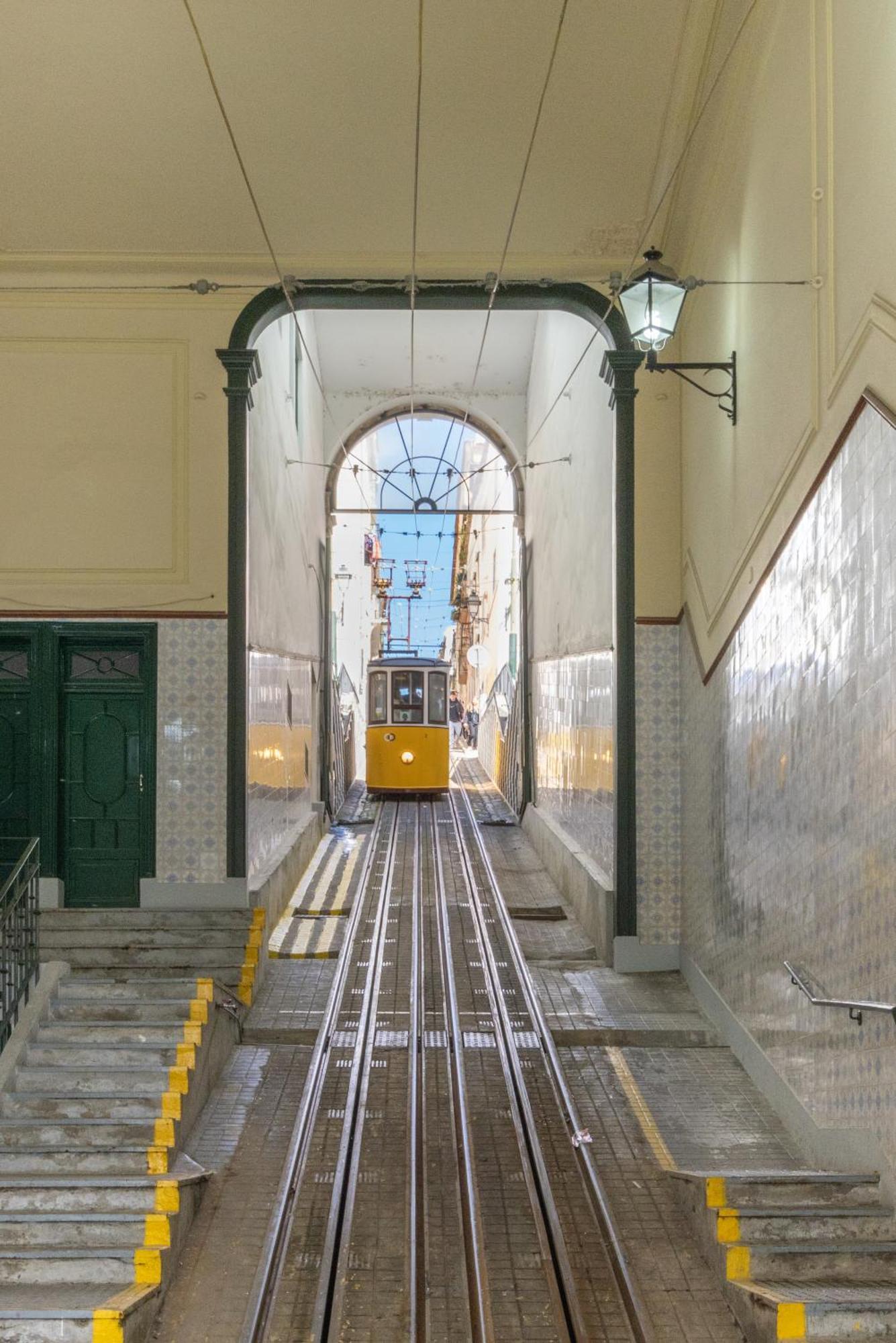 Apartamento Modern 3Br, Terrace, Ac/Heating & Self Check-In Lisboa Exterior foto