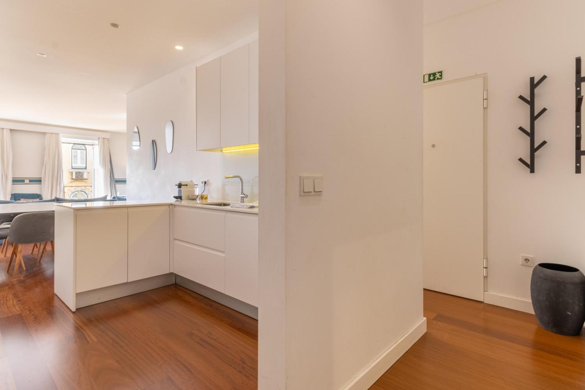 Apartamento Modern 3Br, Terrace, Ac/Heating & Self Check-In Lisboa Exterior foto